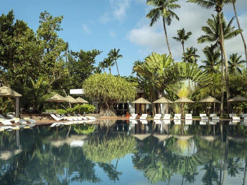 Avani Barbarons Seychelles Resort Гранд-Анс Экстерьер фото