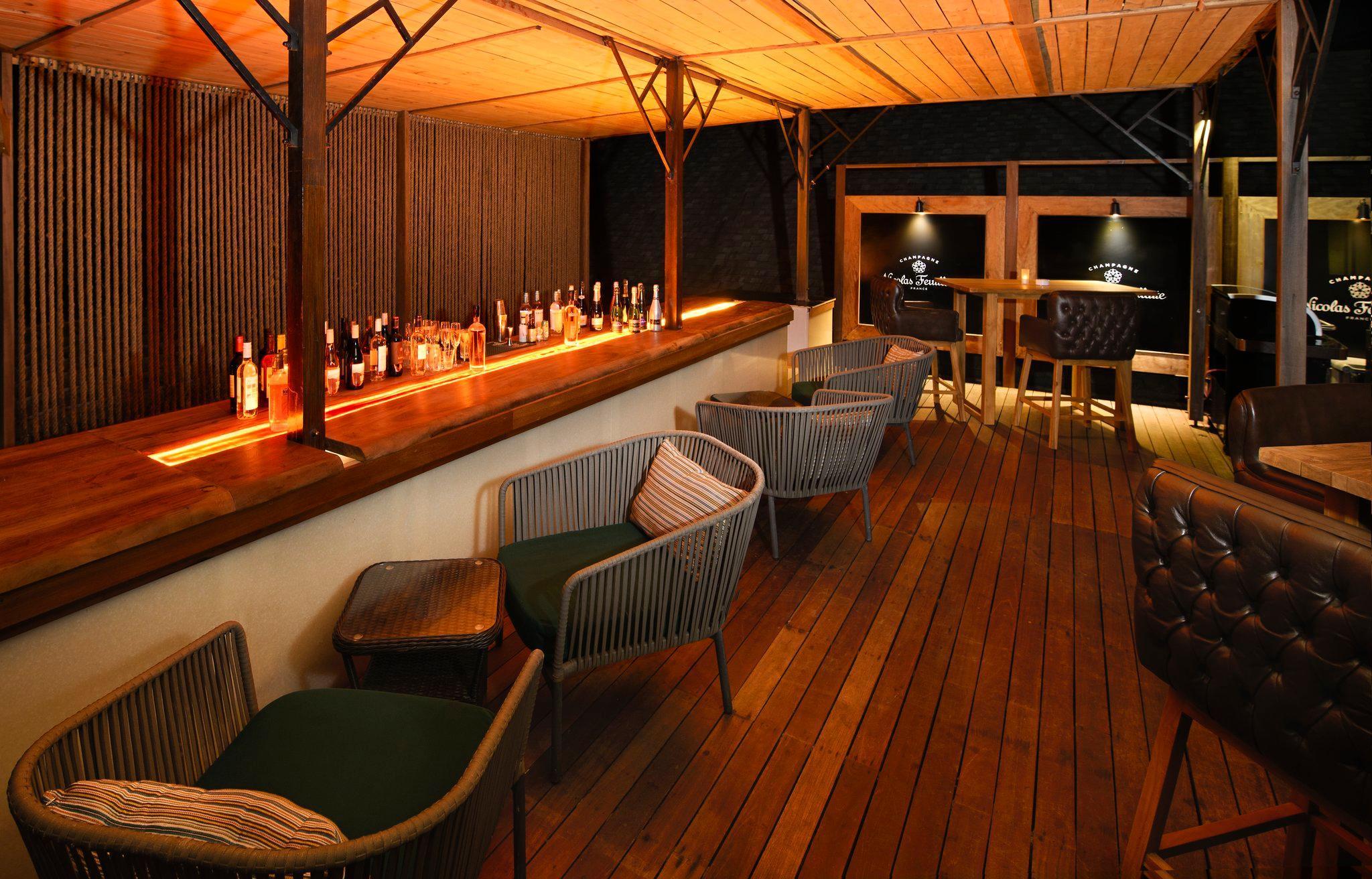 Avani Barbarons Seychelles Resort Гранд-Анс Экстерьер фото