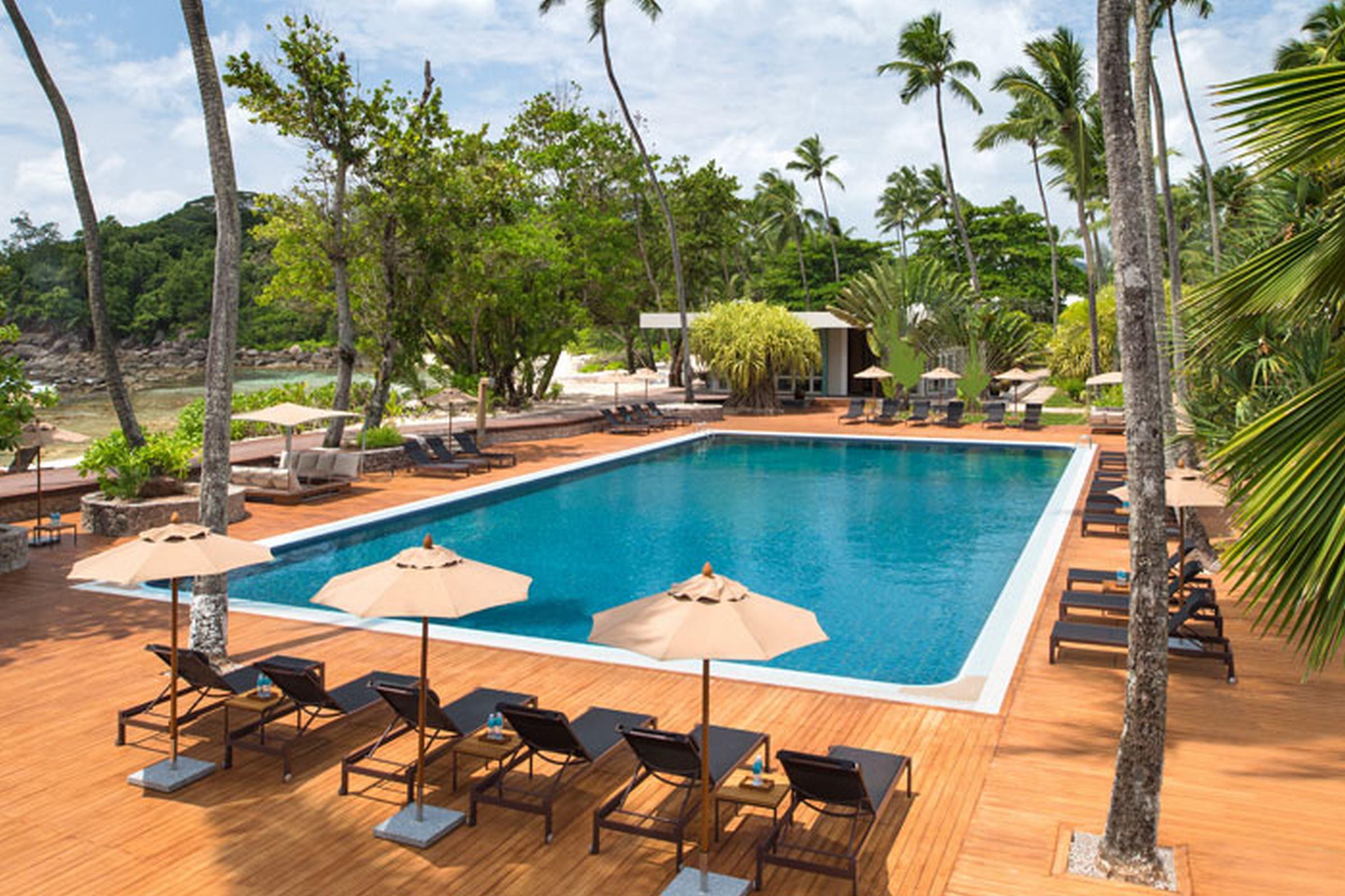 Avani Barbarons Seychelles Resort Гранд-Анс Экстерьер фото