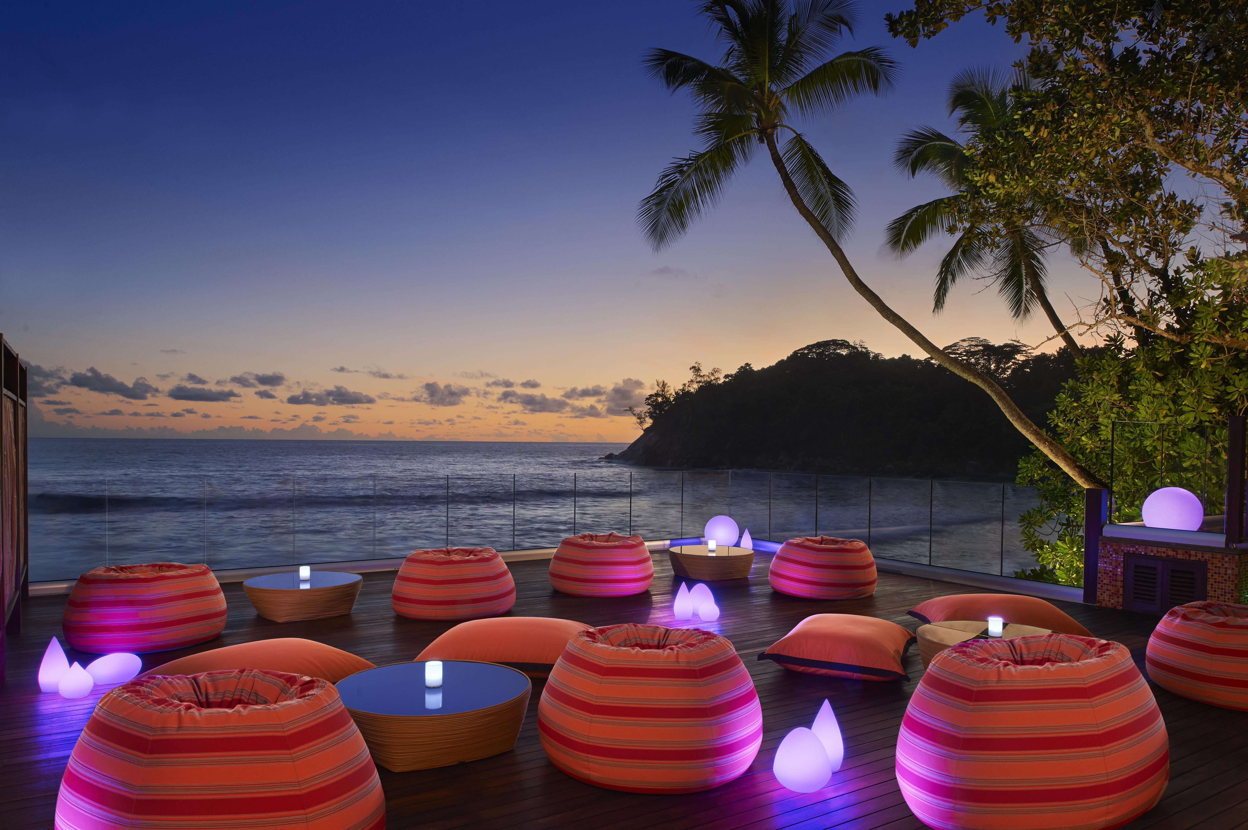 Avani Barbarons Seychelles Resort Гранд-Анс Экстерьер фото