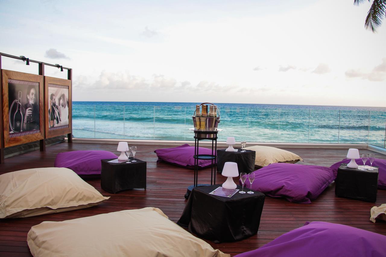 Avani Barbarons Seychelles Resort Гранд-Анс Экстерьер фото